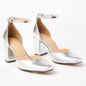 LOFT Women’s Metallic Ankle Strap Block Heels Silver Size 10.5 New